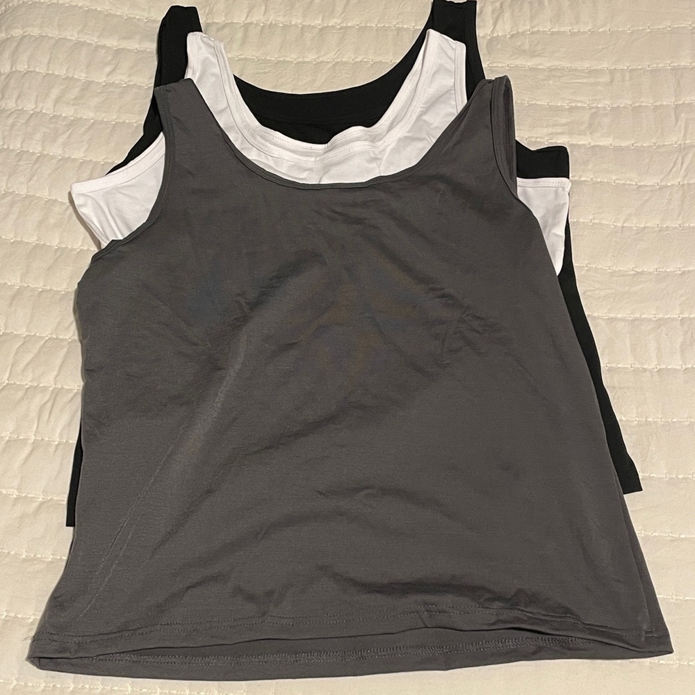 Women’s Scoop Neck Tank Top - Gray, White, Black (3-Pack)